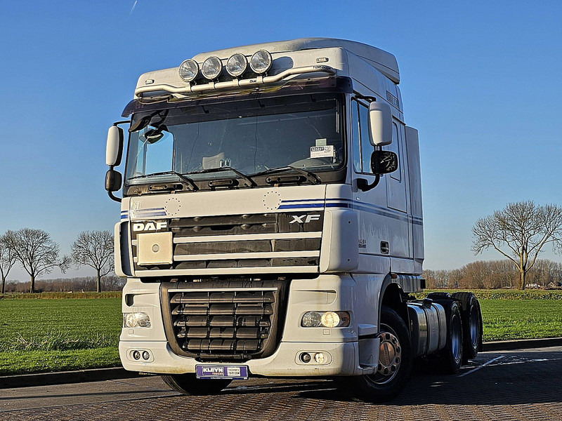 DAF XF 105.460 6X2 FTS SPACECAB - Vilcējs: foto 1 DAF XF 105.460 6X2 FTS SPACECAB - Vilcējs: foto 1