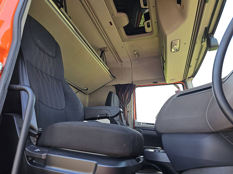 Vilcējs DAF XF 450: foto 7