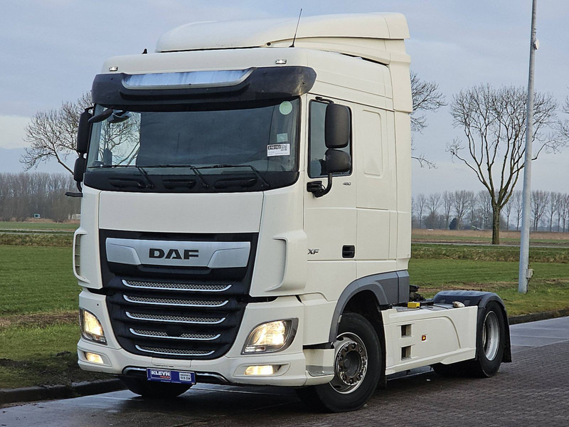 DAF XF 450 SPACECAB SKIRTS - Vilcējs: foto 2 DAF XF 450 SPACECAB SKIRTS - Vilcējs: foto 2