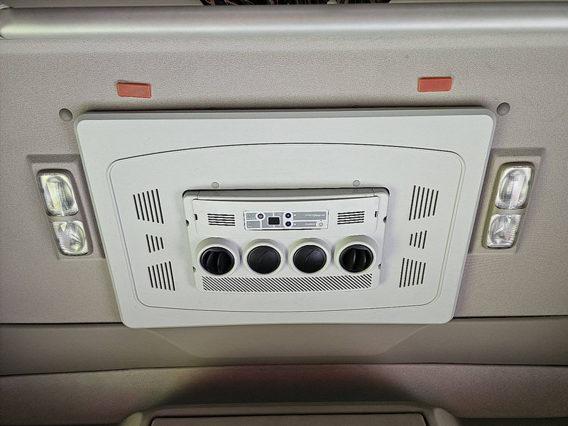 Vilcējs DAF XF 480 INT. SKIRTS 2X TANK: foto 10