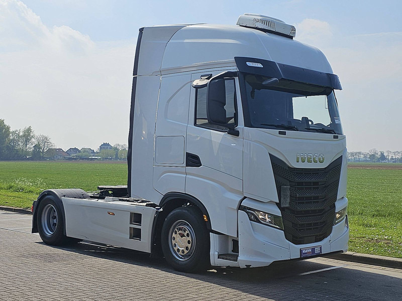 Iveco S-WAY AS440S48 SKIRTS 2X FRIDGE - Vilcējs: foto 5 Iveco S-WAY AS440S48 SKIRTS 2X FRIDGE - Vilcējs: foto 5