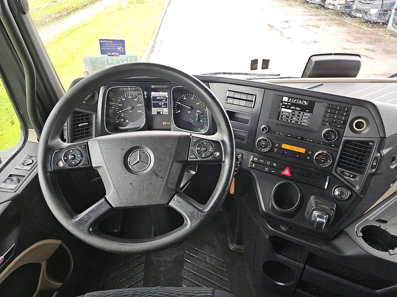 Vilcējs Mercedes-Benz ACTROS 1848 LS: foto 8