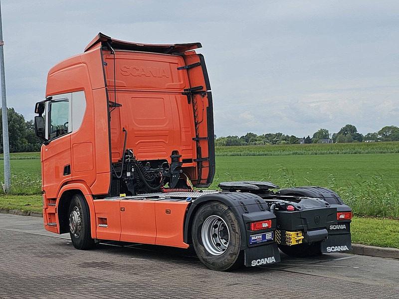 Vilcējs Scania R450: foto 6