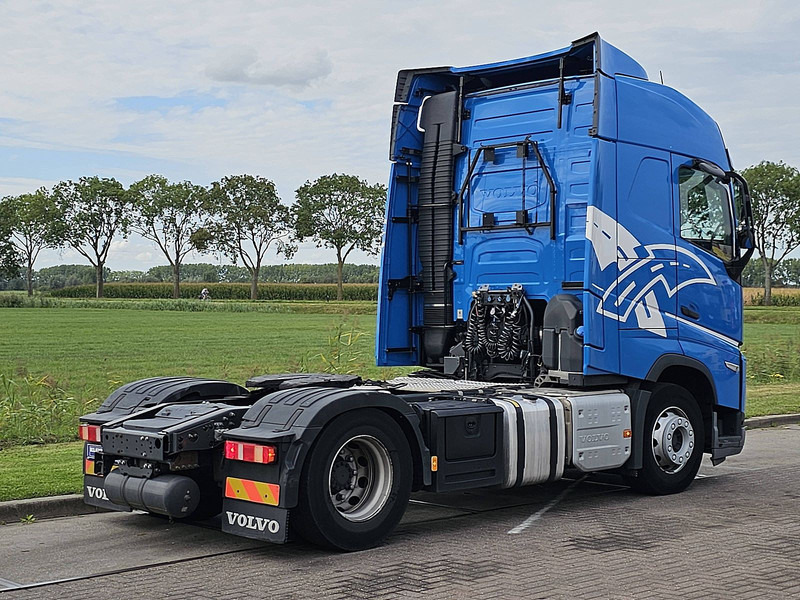 Volvo FH 460 FH5 2X TANK VEB+ - Vilcējs: foto 3 Volvo FH 460 FH5 2X TANK VEB+ - Vilcējs: foto 3