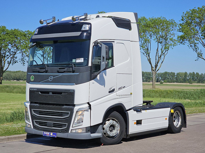 Volvo FH 460 I-SAVE SKIRTS 2XTANK - Vilcējs: foto 2 Volvo FH 460 I-SAVE SKIRTS 2XTANK - Vilcējs: foto 2