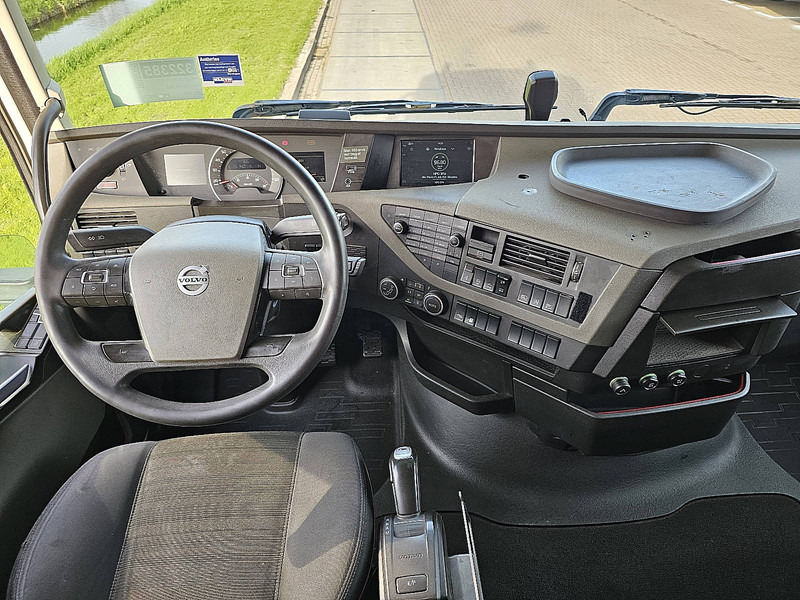 Volvo FH 500 6X2 STEERED PTO+HYDR līzingu Volvo FH 500 6X2 STEERED PTO+HYDR: foto 8
