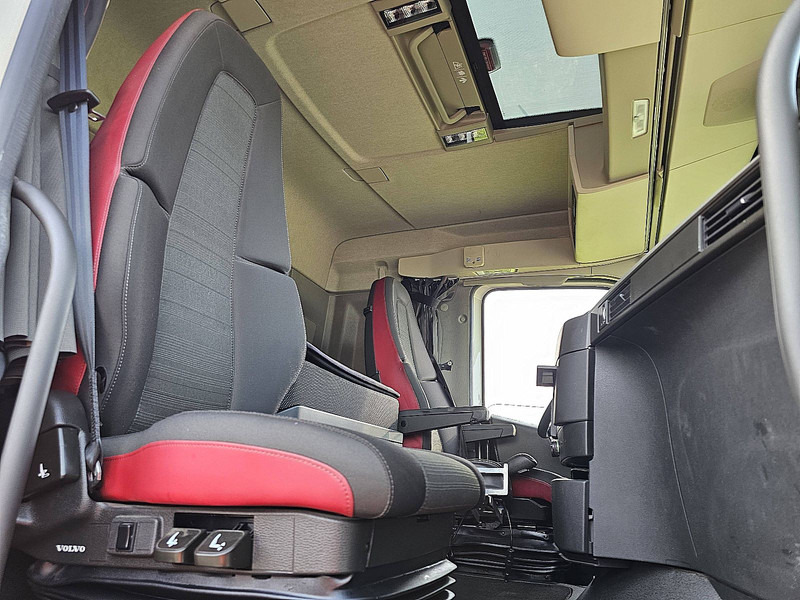 Volvo FH 500 6X2 STEERED PTO+HYDR līzingu Volvo FH 500 6X2 STEERED PTO+HYDR: foto 7