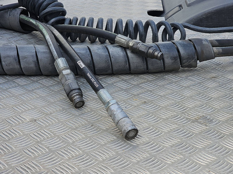 Volvo FH 500 FH5 6X2 STEERED PTO līzingu Volvo FH 500 FH5 6X2 STEERED PTO: foto 17