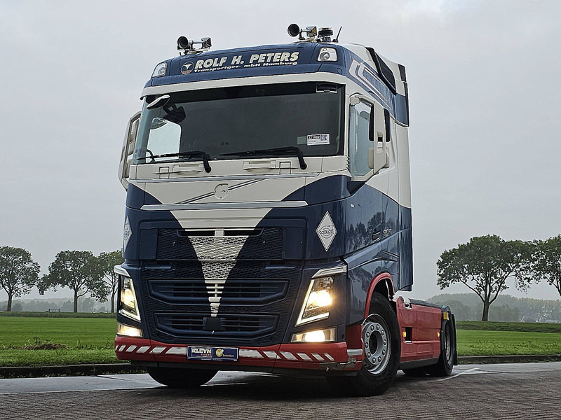 Volvo FH 500 SKIRTS 2X TANK VEB+ - Vilcējs: foto 1 Volvo FH 500 SKIRTS 2X TANK VEB+ - Vilcējs: foto 1