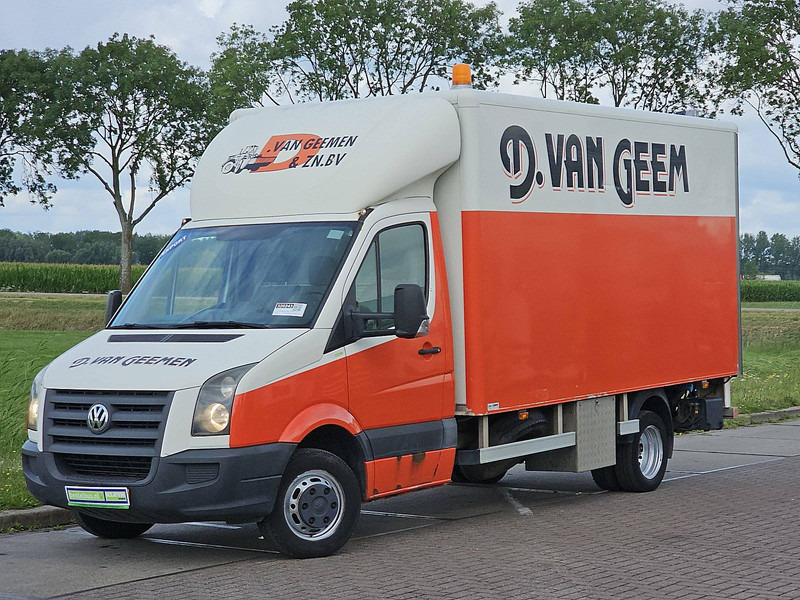 Volkswagen Crafter 50 2.0 XL - Furgons ar slēgtā virsbūve: foto 2 Volkswagen Crafter 50 2.0 XL - Furgons ar slēgtā virsbūve: foto 2