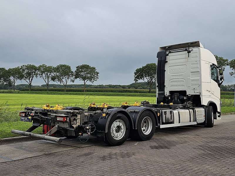 Volvo FH 460 6x2*4 - Konteineru vedējs/ Kravas automašīna ar noņemamā virsbūve: foto 3 Volvo FH 460 6x2*4 - Konteineru vedējs/ Kravas automašīna ar noņemamā virsbūve: foto 3
