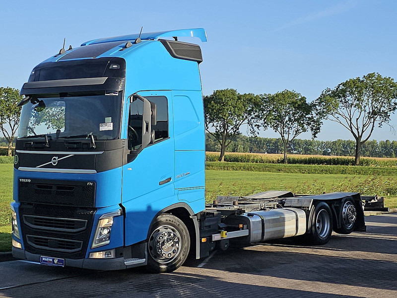 Volvo FH 460 XL XENON WB490 - Konteineru vedējs/ Kravas automašīna ar noņemamā virsbūve: foto 2 Volvo FH 460 XL XENON WB490 - Konteineru vedējs/ Kravas automašīna ar noņemamā virsbūve: foto 2