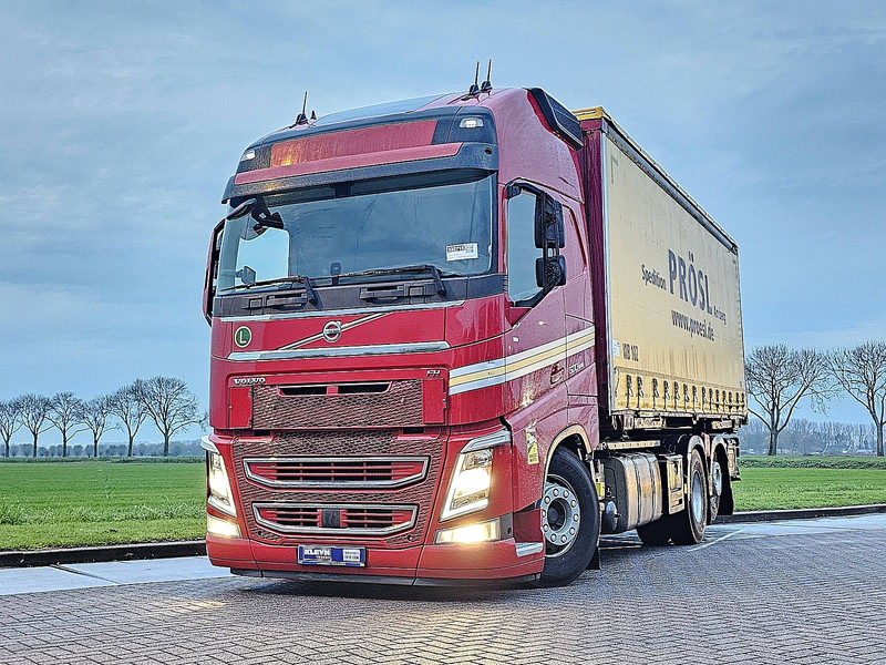 Volvo FH 500 xl - Kravas automašīna ar tentu: foto 1 Volvo FH 500 xl - Kravas automašīna ar tentu: foto 1