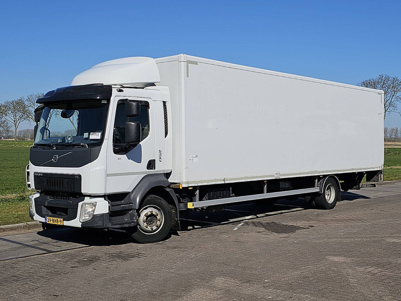 Volvo FL 250.12 - Kravas automašīna ar slēgto virsbūvi: foto 2 Volvo FL 250.12 - Kravas automašīna ar slēgto virsbūvi: foto 2