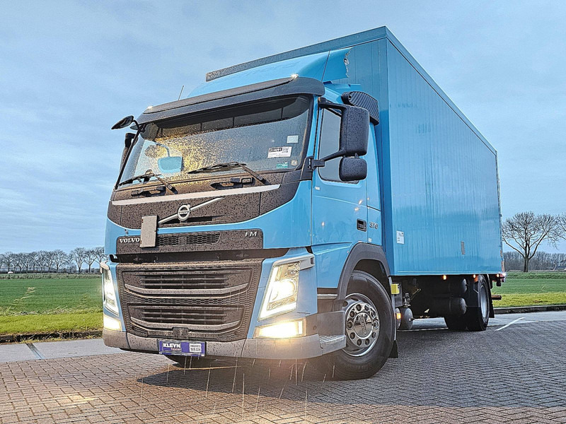 Volvo FM 370 19.5T 2.5T LIFT AIRC - Kravas automašīna ar slēgto virsbūvi: foto 1 Volvo FM 370 19.5T 2.5T LIFT AIRC - Kravas automašīna ar slēgto virsbūvi: foto 1
