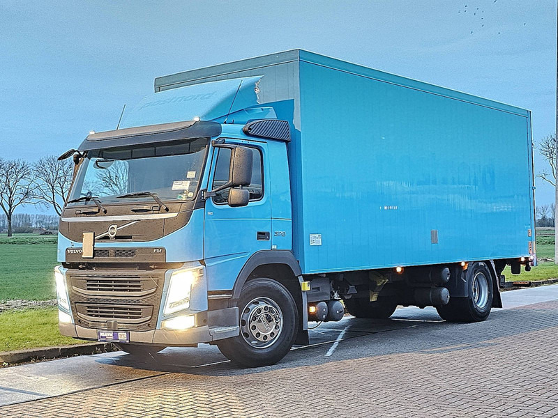 Volvo FM 370 19.5T 2.5T LIFT AIRC - Kravas automašīna ar slēgto virsbūvi: foto 2 Volvo FM 370 19.5T 2.5T LIFT AIRC - Kravas automašīna ar slēgto virsbūvi: foto 2