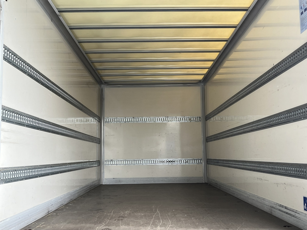 Iveco EuroCargo ML75E16 Klima 6,05m Koffer+LBW 127`tkm - Furgons ar slēgtā virsbūve: foto 3 Iveco EuroCargo ML75E16 Klima 6,05m Koffer+LBW 127`tkm - Furgons ar slēgtā virsbūve: foto 3