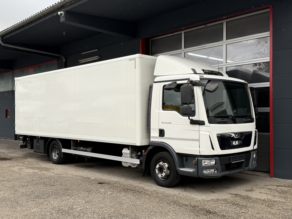 MAN TGL 12.220 Klimaautom. Kamera NAVI 7,1m Koff+LBW - Kravas automašīna ar slēgto virsbūvi: foto 1 MAN TGL 12.220 Klimaautom. Kamera NAVI 7,1m Koff+LBW - Kravas automašīna ar slēgto virsbūvi: foto 1