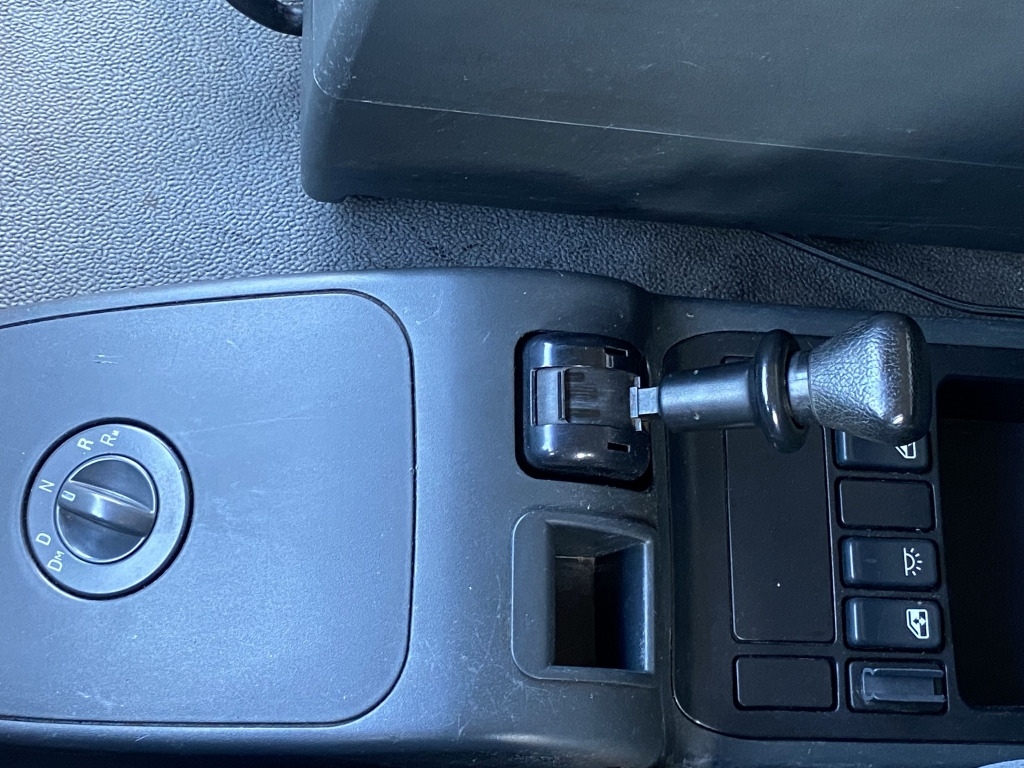 MAN TGL 12.240 7,2mKoffer Klimaaut LBW AutomatikAHK - Kravas automašīna ar slēgto virsbūvi: foto 2 MAN TGL 12.240 7,2mKoffer Klimaaut LBW AutomatikAHK - Kravas automašīna ar slēgto virsbūvi: foto 2