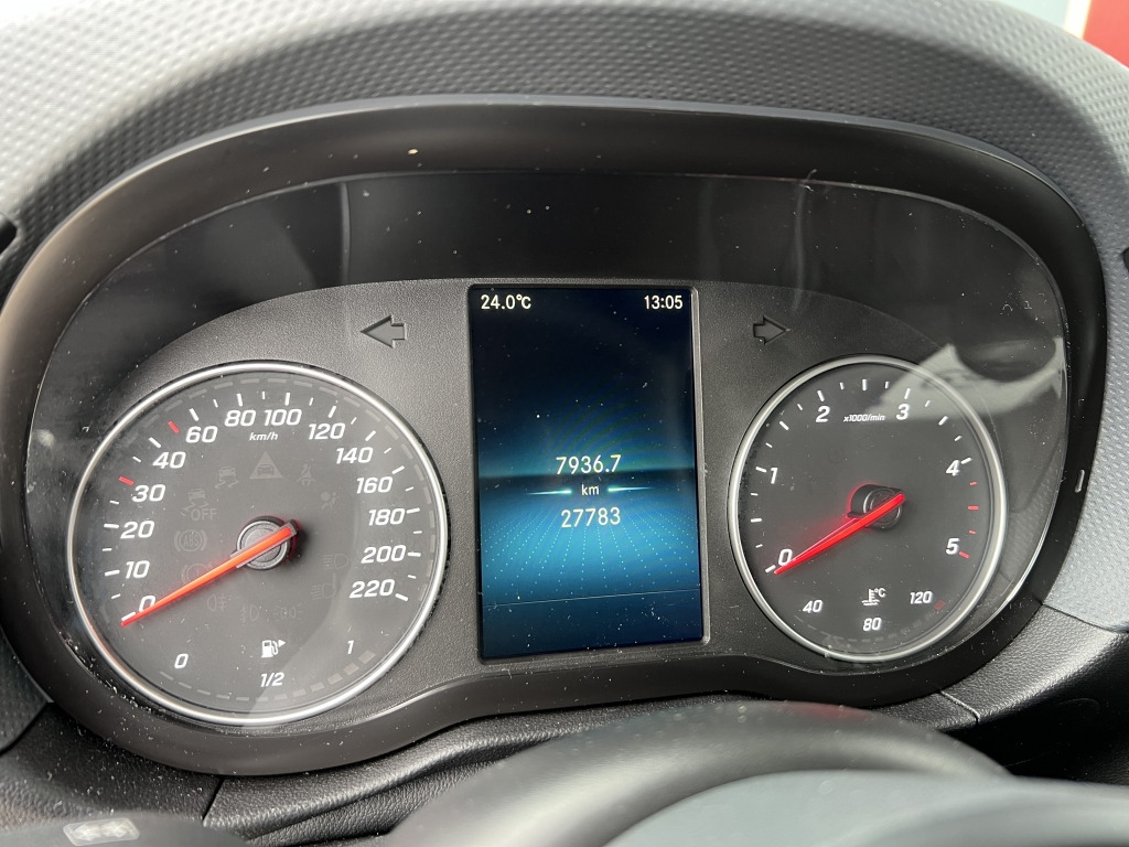 Mercedes-Benz Citan 112 CDI Euro6d Klimaautom. NAVI Kamera AHK - Mazs furgons: foto 4 Mercedes-Benz Citan 112 CDI Euro6d Klimaautom. NAVI Kamera AHK - Mazs furgons: foto 4