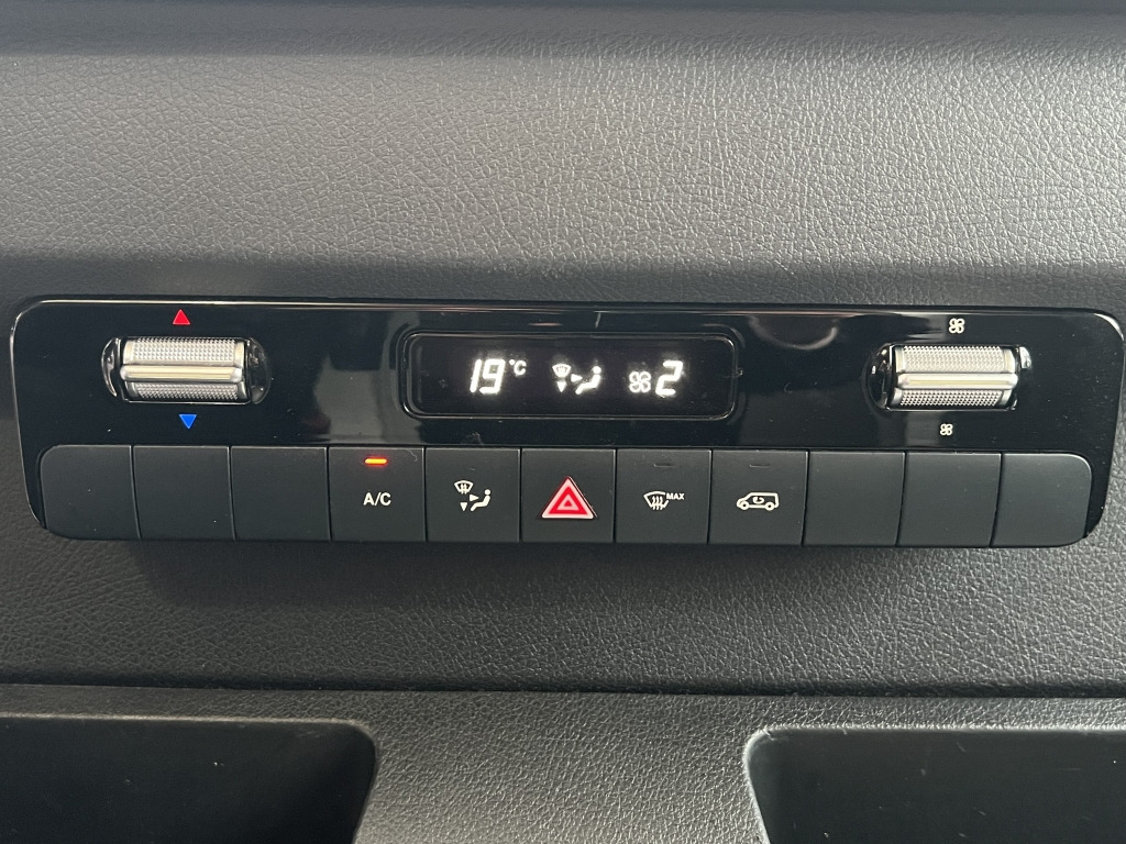 Mercedes-Benz Sprinter 315 CDI Automatik UPS-Integralkoffer - Furgons ar slēgtā virsbūve: foto 3 Mercedes-Benz Sprinter 315 CDI Automatik UPS-Integralkoffer - Furgons ar slēgtā virsbūve: foto 3