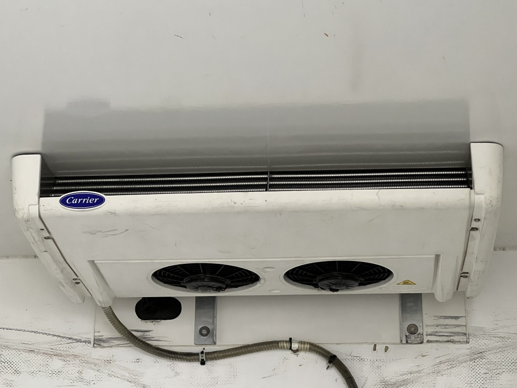 Mercedes-Benz Sprinter 316 CDI 4x4 3,4m CarrierViento Tiefkühl - Komercauto refrižerators: foto 4 Mercedes-Benz Sprinter 316 CDI 4x4 3,4m CarrierViento Tiefkühl - Komercauto refrižerators: foto 4