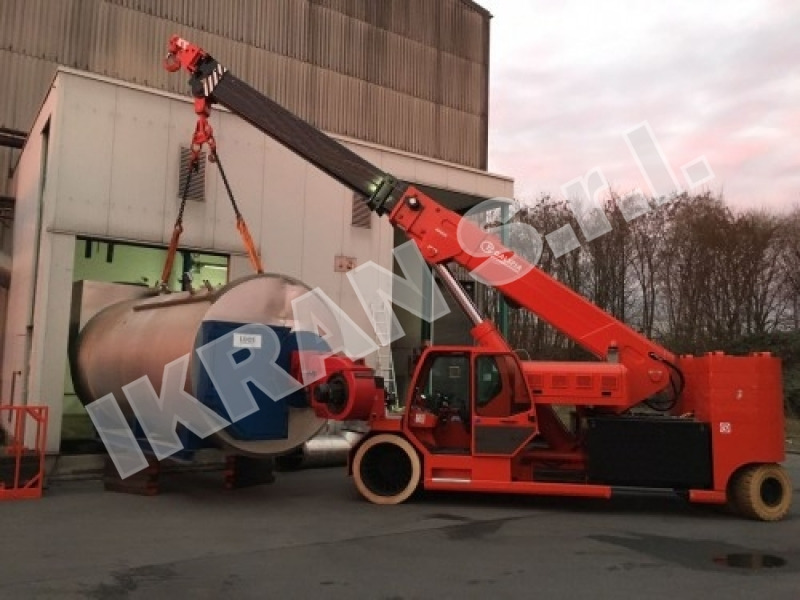 Galizia GF 600 - Autoceltnis: foto 5 Galizia GF 600 - Autoceltnis: foto 5