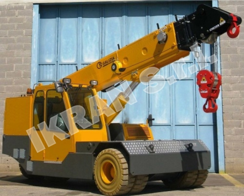 Galizia GF300 - Autoceltnis: foto 1 Galizia GF300 - Autoceltnis: foto 1