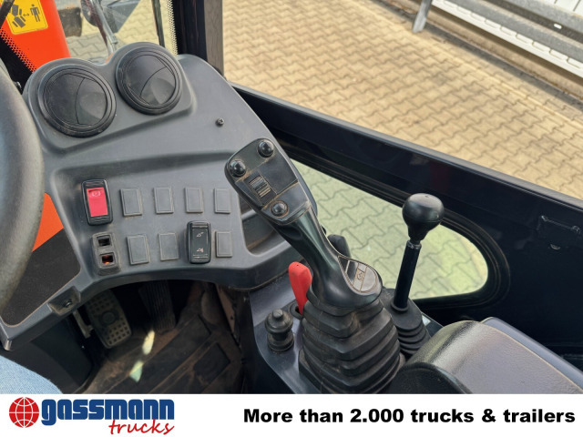 Celtniecības tehnika Kubota R065 4x4, Palettengabel, ca. 1.733 Betr.-Std.: foto 6