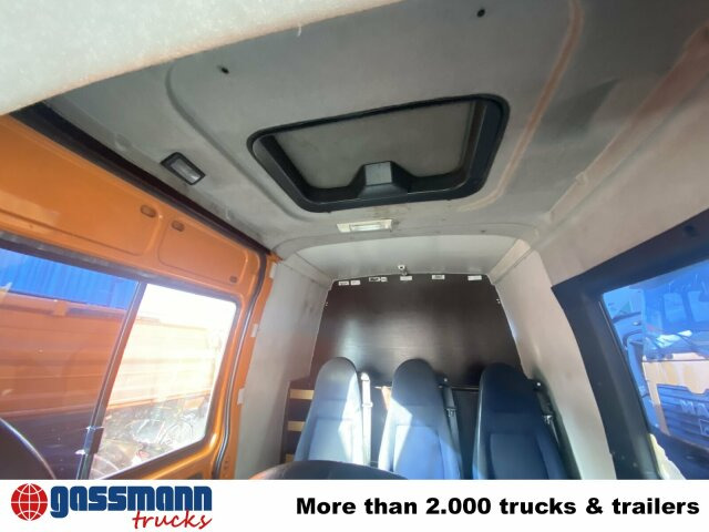 Iveco Daily 35S12 2,3 HPI 4x2, 8 Sitzplätze - Starppilsētu autobuss: foto 2 Iveco Daily 35S12 2,3 HPI 4x2, 8 Sitzplätze - Starppilsētu autobuss: foto 2