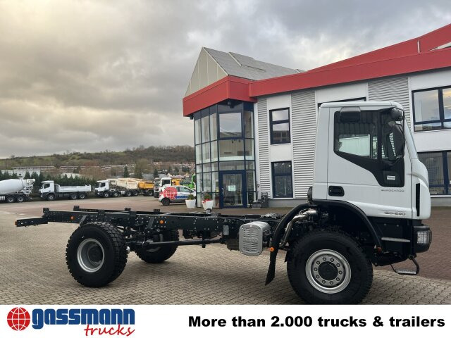 Jaunā Šasija kravas automašīna Iveco EuroCargo ML150E24 WS 4x4, Euro3, mehrfach: foto 10