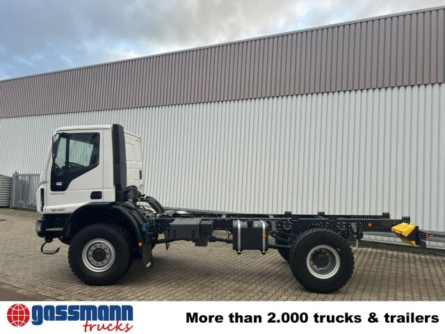 Jaunā Šasija kravas automašīna Iveco EuroCargo ML150E24 WS 4x4, Euro3, mehrfach: foto 13