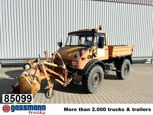 Unimog U84 406 4x4, Kommunalhydraulik, Zapfwelle vorn & - Komunālā/ Specializētā tehnika: foto 1 Unimog U84 406 4x4, Kommunalhydraulik, Zapfwelle vorn & - Komunālā/ Specializētā tehnika: foto 1
