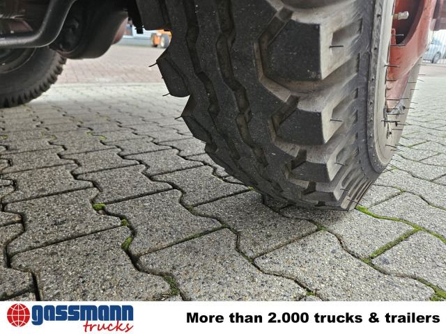 LF 16, F Magirus 170 D 11FA, 4x4 - Ātrās palīdzības mašīna: foto 4 LF 16, F Magirus 170 D 11FA, 4x4 - Ātrās palīdzības mašīna: foto 4