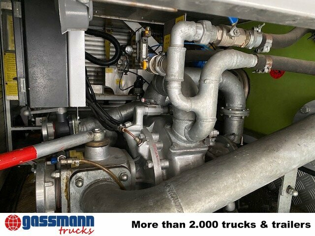 MAN 10.224 LC 4x2 BB Doka, TLF16/12, 6-Zylinder - Ugunsdzēsēju mašīna: foto 2 MAN 10.224 LC 4x2 BB Doka, TLF16/12, 6-Zylinder - Ugunsdzēsēju mašīna: foto 2