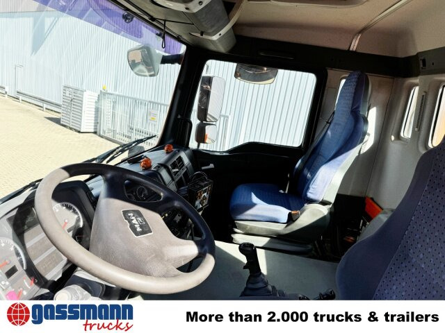 MAN TGA 18.310 4x4 BL, Winterdienstausstattung - Kravas automašīna pašizgāzējs, Kravas auto ar manipulatoru: foto 4 MAN TGA 18.310 4x4 BL, Winterdienstausstattung - Kravas automašīna pašizgāzējs, Kravas auto ar manipulatoru: foto 4