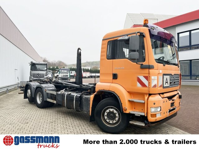 Pacēlājs ar āķi, Kravas auto ar manipulatoru MAN TGA 26.350/400 6x2-2 BL, Lenk-/Liftachse: foto 10