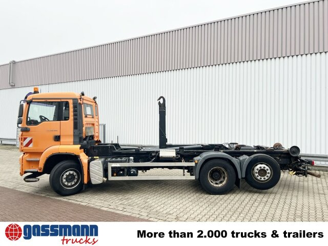 Pacēlājs ar āķi, Kravas auto ar manipulatoru MAN TGA 26.350/400 6x2-2 BL, Lenk-/Liftachse: foto 15