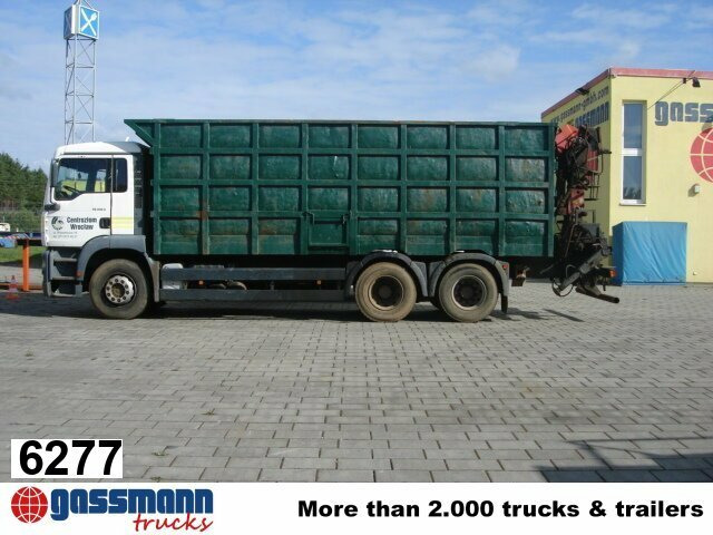 MAN TGA 26.413 BB 6x4 Kran Heckkran Jonsered 1020 - Kokvedējs, Kravas auto ar manipulatoru: foto 1 MAN TGA 26.413 BB 6x4 Kran Heckkran Jonsered 1020 - Kokvedējs, Kravas auto ar manipulatoru: foto 1