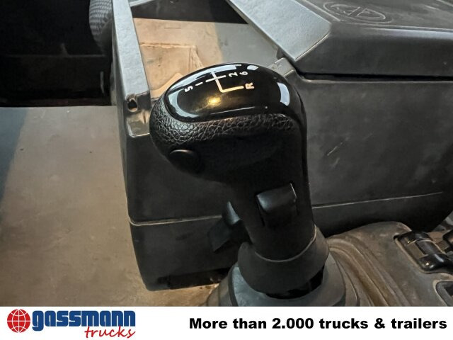 MAN TGA 35.360 8X4 BB, Betonmischer Karrena 10m³ - Betonvedējs: foto 3 MAN TGA 35.360 8X4 BB, Betonmischer Karrena 10m³ - Betonvedējs: foto 3