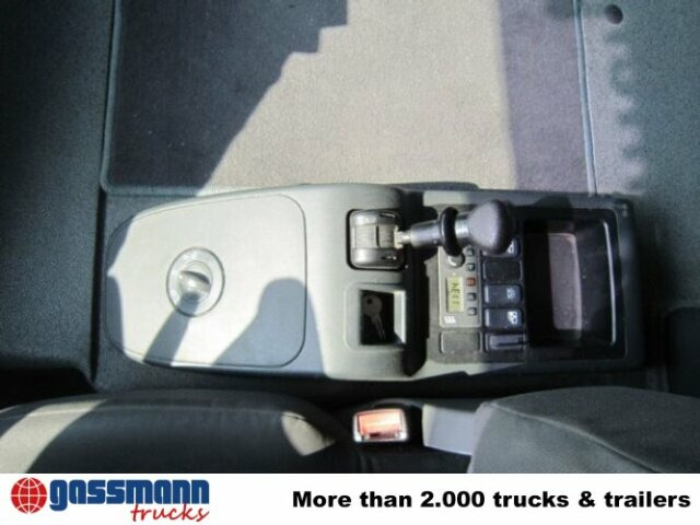 MAN TGM 12.280BL 4x2 - Autovedējs: foto 2 MAN TGM 12.280BL 4x2 - Autovedējs: foto 2