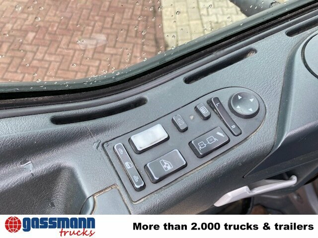 MAN TGM 18.280 4x2 BL Doka - Kravas automašīna ar slēgto virsbūvi: foto 4 MAN TGM 18.280 4x2 BL Doka - Kravas automašīna ar slēgto virsbūvi: foto 4