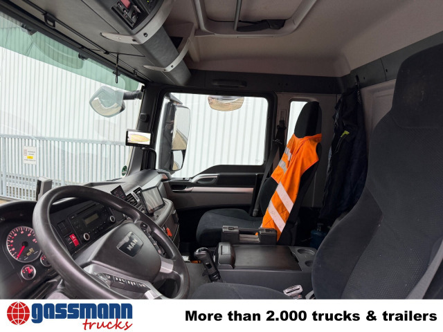 MAN TGS 26.440 6x2-4 BL, Lenk-/Liftachse, ADR, - Autocisterna: foto 4 MAN TGS 26.440 6x2-4 BL, Lenk-/Liftachse, ADR, - Autocisterna: foto 4