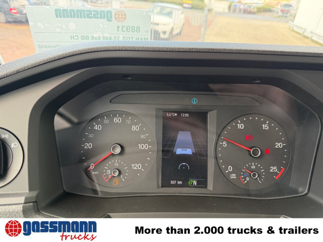 MAN TGS 33.440 6x6 BB CH, Hohe Bauart, Nebenantrieb - Šasija kravas automašīna: foto 2 MAN TGS 33.440 6x6 BB CH, Hohe Bauart, Nebenantrieb - Šasija kravas automašīna: foto 2