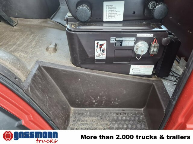 Mercedes-Benz 814 D 4x2 Doka, LF 8/6 - Ugunsdzēsēju mašīna: foto 4 Mercedes-Benz 814 D 4x2 Doka, LF 8/6 - Ugunsdzēsēju mašīna: foto 4