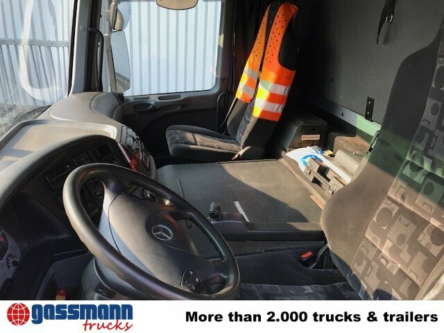 Mercedes-Benz Actros 1841 L 4x2, Esterer Tankaufbau ca. - Autocisterna: foto 5 Mercedes-Benz Actros 1841 L 4x2, Esterer Tankaufbau ca. - Autocisterna: foto 5