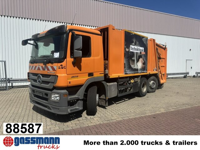 Mercedes-Benz Actros 2532/41 L 6x2, EEV, Lenkachse, Haller X2C - Atkritumu vedējs: foto 1 Mercedes-Benz Actros 2532/41 L 6x2, EEV, Lenkachse, Haller X2C - Atkritumu vedējs: foto 1
