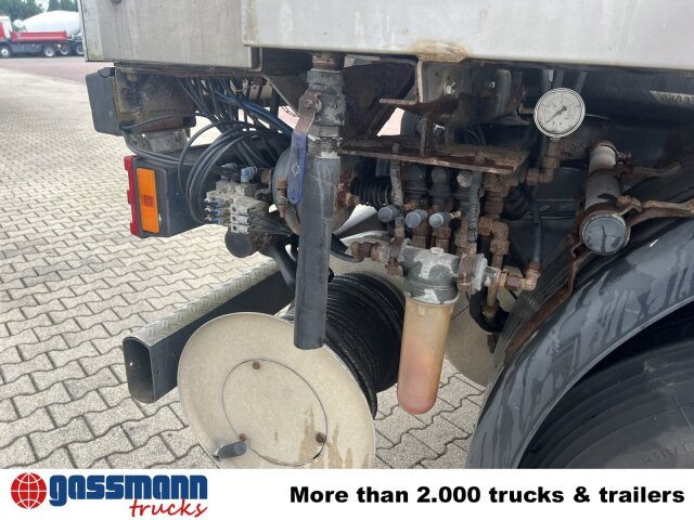 Mercedes-Benz Actros 2541 L 6x2, Lenkachse, Küller Saug- und - Ielu tīrīšanas mašīna: foto 4 Mercedes-Benz Actros 2541 L 6x2, Lenkachse, Küller Saug- und - Ielu tīrīšanas mašīna: foto 4