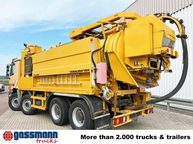 Mercedes-Benz Actros 3243 K 8x4/4, Müller Saug- und - Ielu tīrīšanas mašīna: foto 2 Mercedes-Benz Actros 3243 K 8x4/4, Müller Saug- und - Ielu tīrīšanas mašīna: foto 2