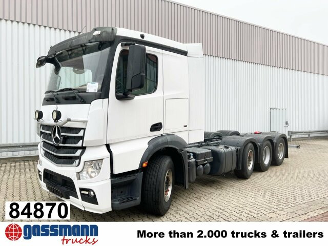 Mercedes-Benz Actros 3551 L 8x2/4, Vorlauflenkachse, - Šasija kravas automašīna: foto 1 Mercedes-Benz Actros 3551 L 8x2/4, Vorlauflenkachse, - Šasija kravas automašīna: foto 1